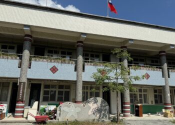 打造安全舒適校園環境 新社國小完成教學大樓耐震補強工程