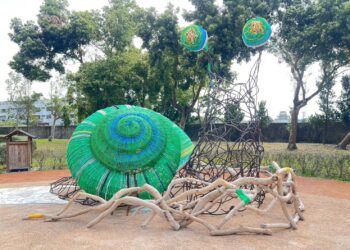 知卡宣綠森林親水公園環保裝置藝術 讓藝術為環保代言