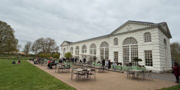 花蓮縣府參訪 Royal Botanic Gardens, Kew　觀摩科學治理與永續景觀經營經驗