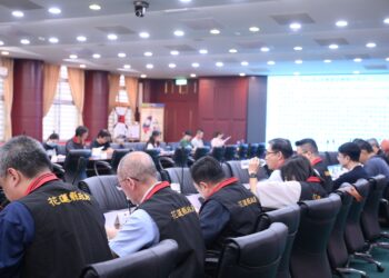 花蓮道安會報嚴控施工安全 副縣長顏新章：連假切勿疲勞駕駛