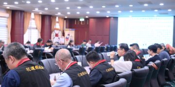 花蓮道安會報嚴控施工安全 副縣長顏新章：連假切勿疲勞駕駛