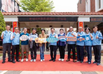 臺東金門互贈池上米、太武輪 饒慶鈴期盼推動多元雙向交流