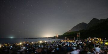 聽海 聽歌 看星空 洪佩瑜領銜開唱 台東最美星空揭開序幕
