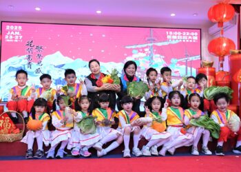 大船入港慶繁榮 2025花蓮年貨大街展售活動1/23盛大開賣