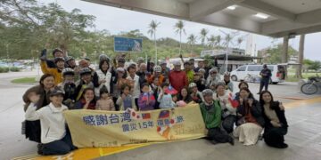 環島騎行謝311恩情！一青妙率團抵東 延續介達國小與日校跨國情誼