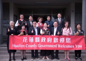 香港–花蓮包機12/12首航！ 香港訪花考察交流 徐榛蔚：歡迎香港朋友來花蓮