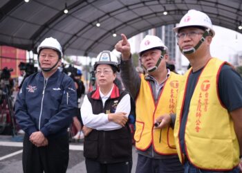 天王星大樓拆除中！徐榛蔚前往視察確保拆除作業安全無虞